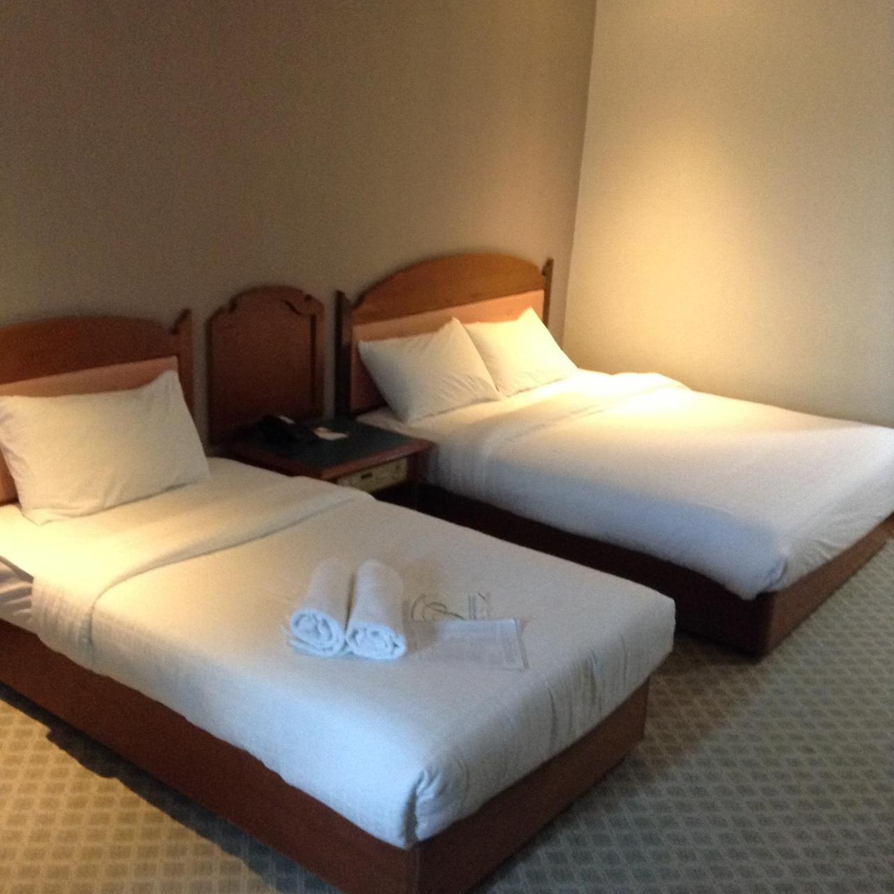 Purnama Hotel Limbang Exterior photo