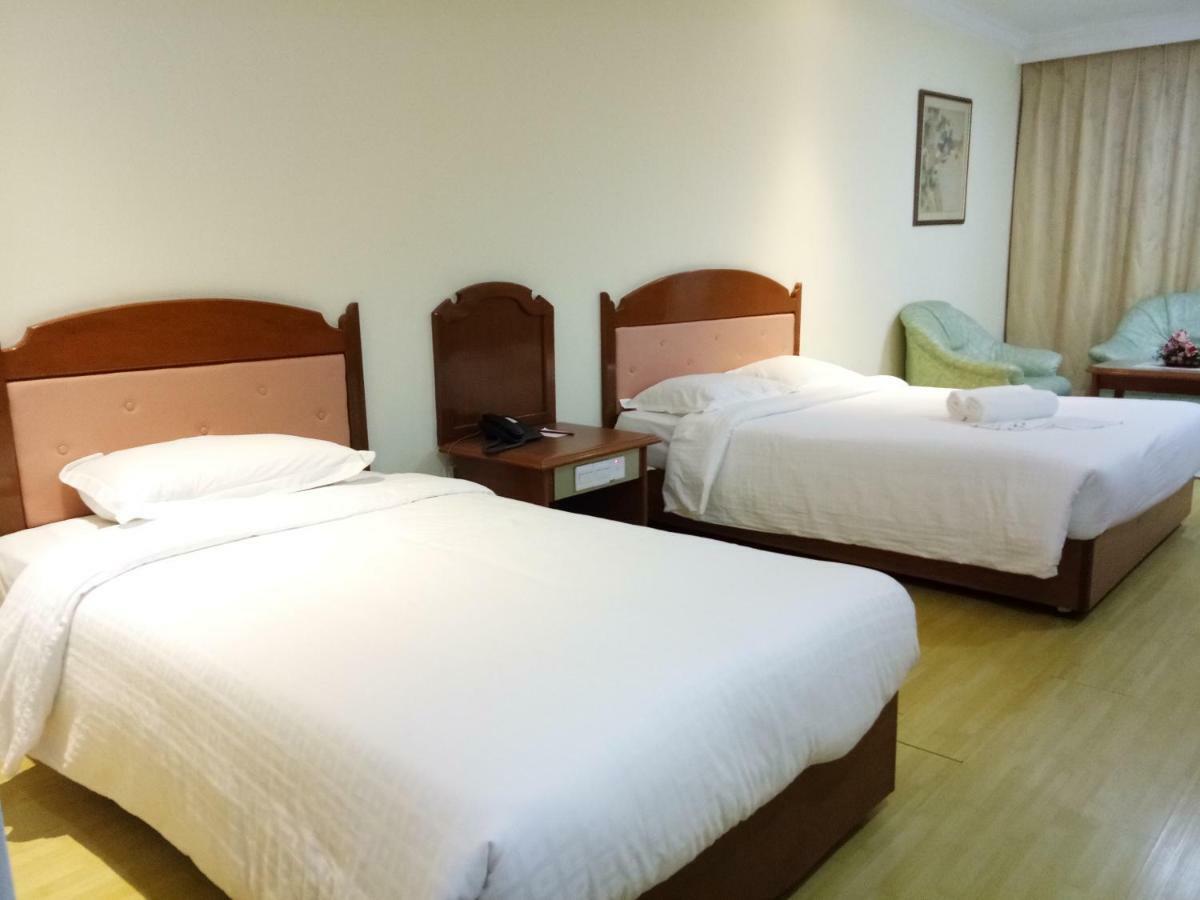 Purnama Hotel Limbang Exterior photo